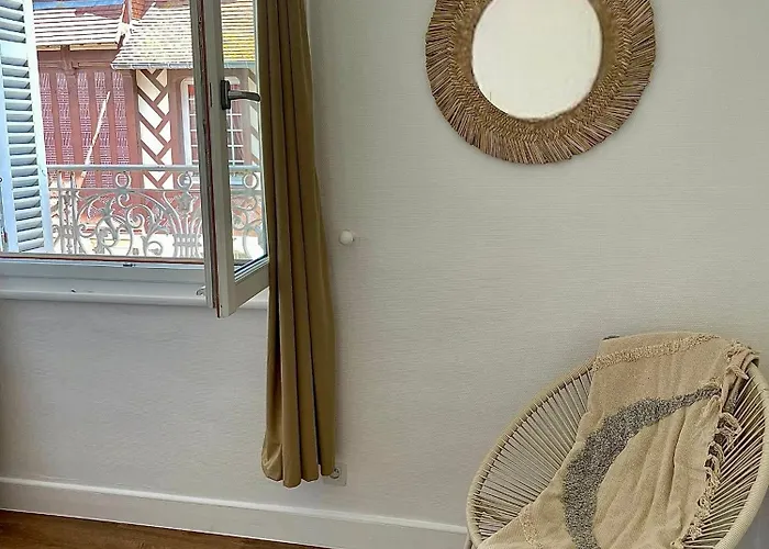 T2 Cosy Hypercentre 3mn De La